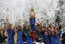 世界杯百大球星(4)：梅阿查捧杯 猎豹9球震天下