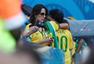 高清图：巴西世界杯开幕 场边美女球迷激情洋溢