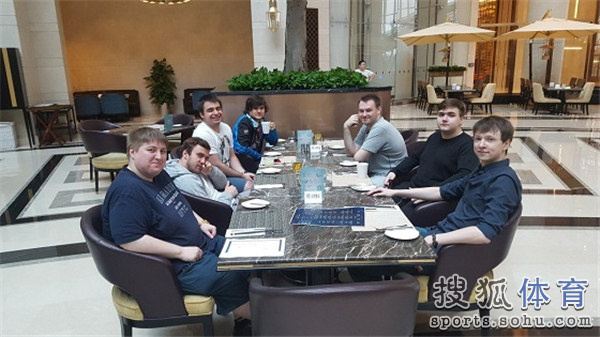 Img9141903_t.jpg