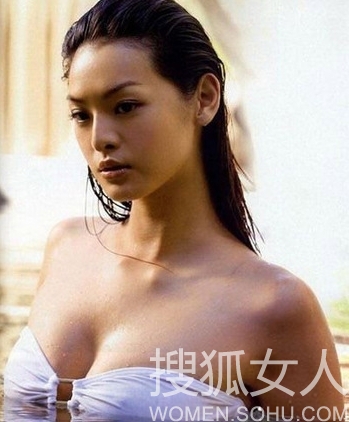 不<em>穿胸罩</em>出街的体娱明星们 - 第<em>38</em>页 - 情感生活