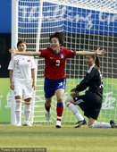 2010年11月22日，2010年广州亚运会女子3、4名决赛，中国0-2不敌韩国。